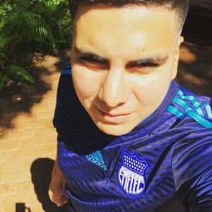 Meet your Posher, Alexis